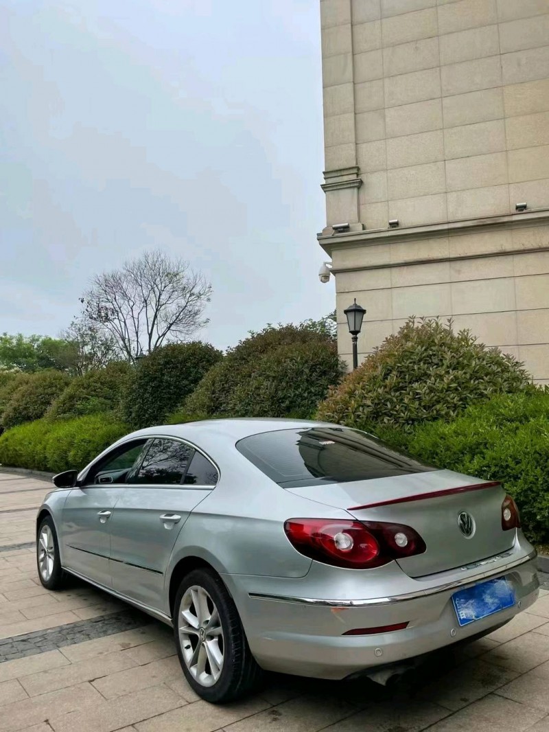 烟台10年大众CC8