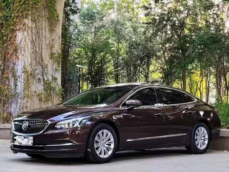 烟台17年别克君越8