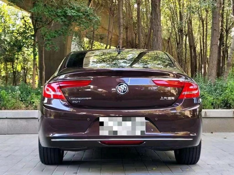 烟台17年别克君越6