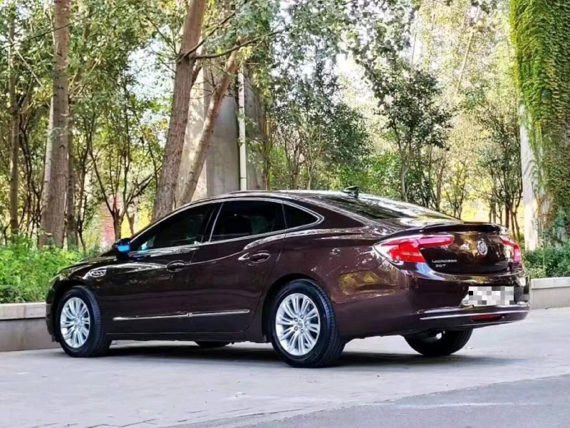 烟台17年别克君越3