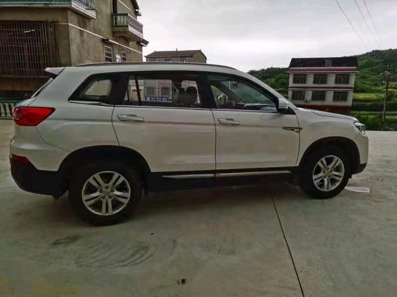 岳陽17年長安汽車CS753