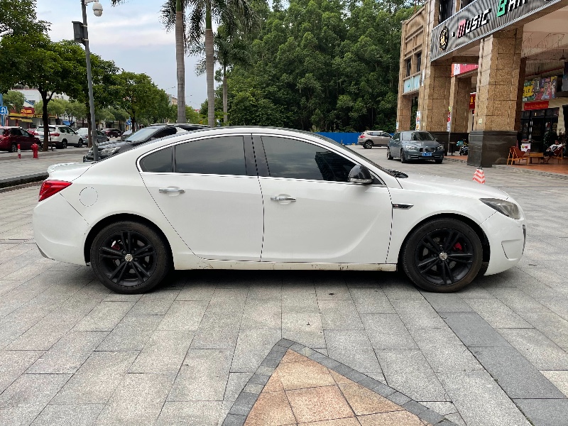 佛山13年别克君威3