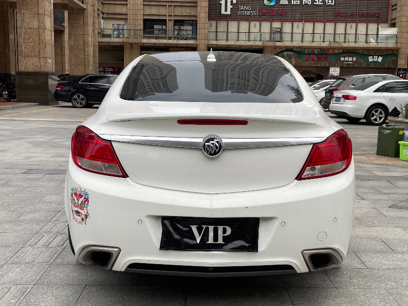 佛山13年别克君威9