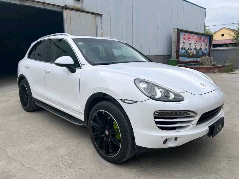 济宁13年保时捷卡宴2