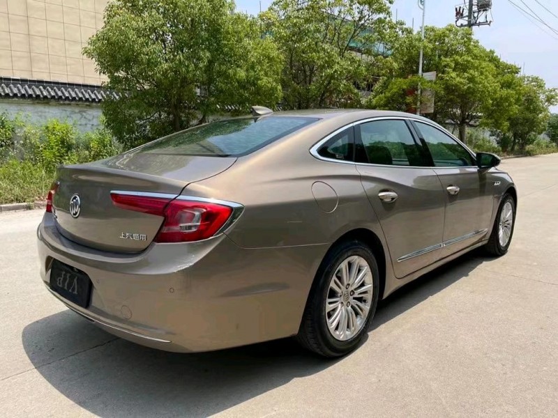 盐城17年别克君越2