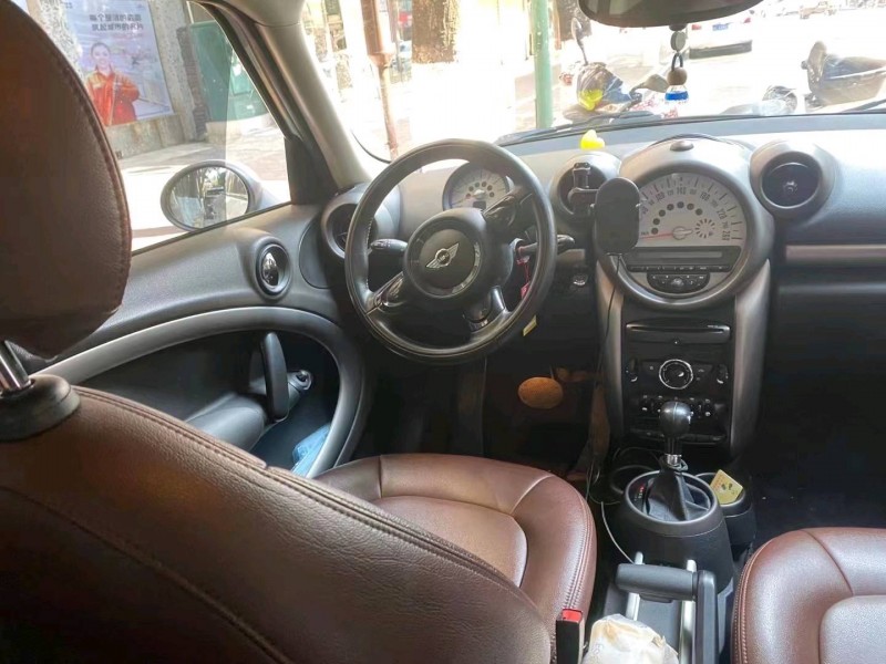 佛山13年MINICOUNTRYMAN3