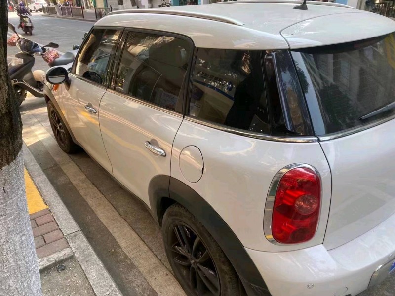 佛山13年MINICOUNTRYMAN5