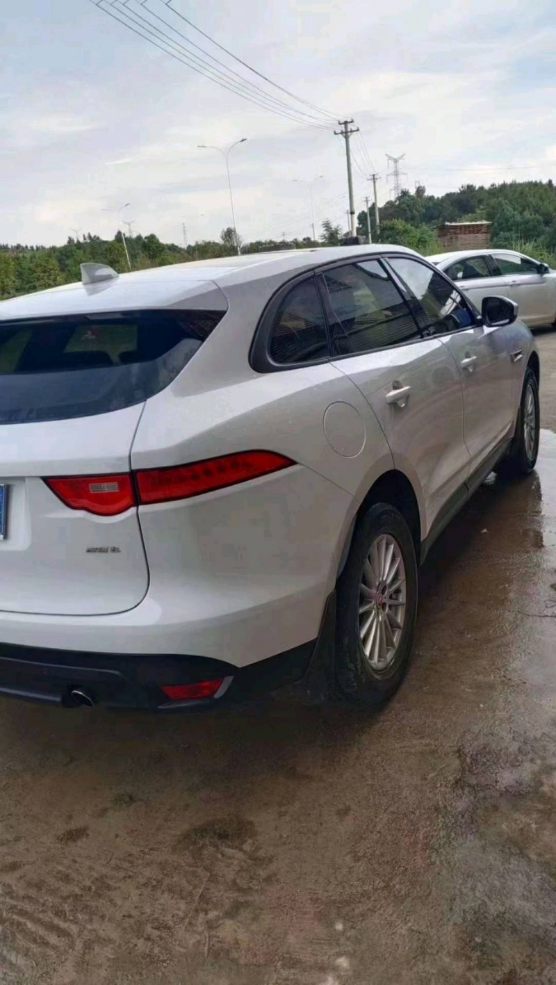 岳陽17年捷豹F-PACE3