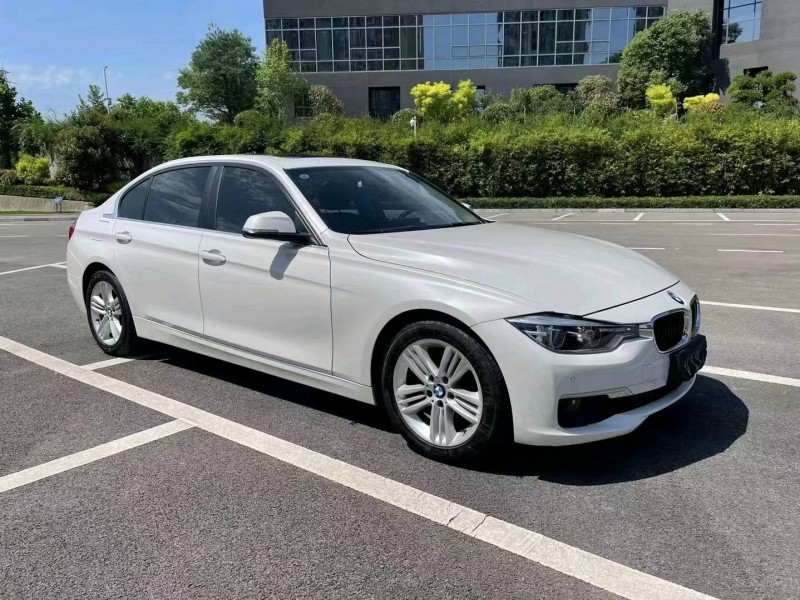 北京17年宝马3系3