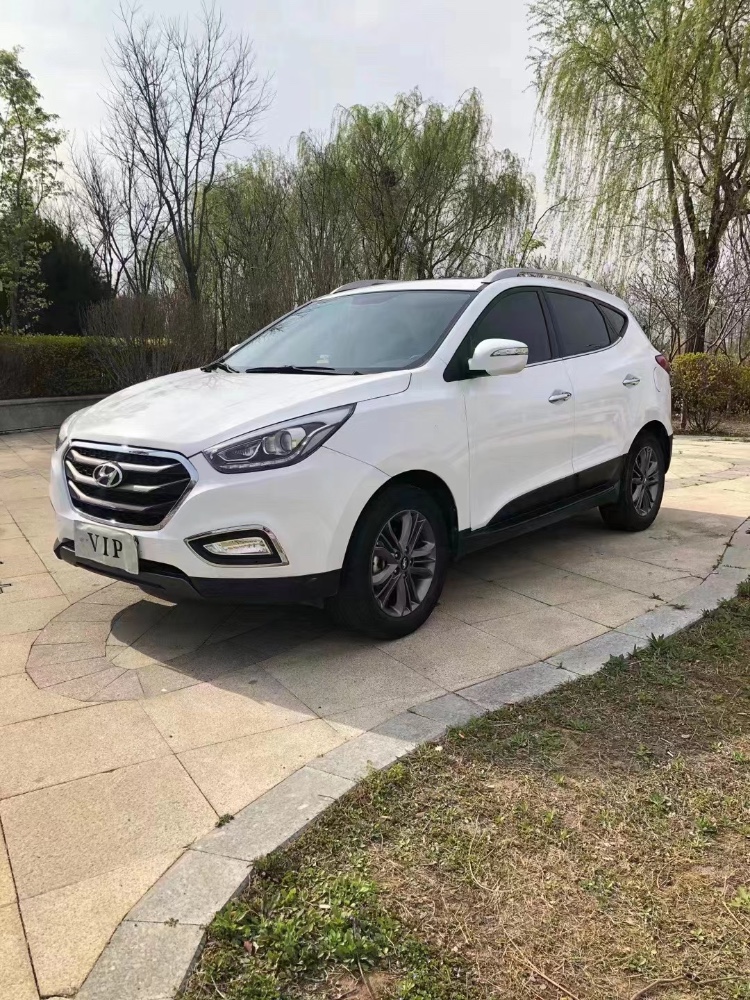 北京18年现代ix354