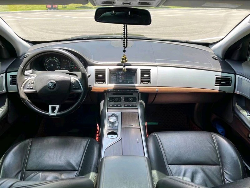 北京15年捷豹XF6