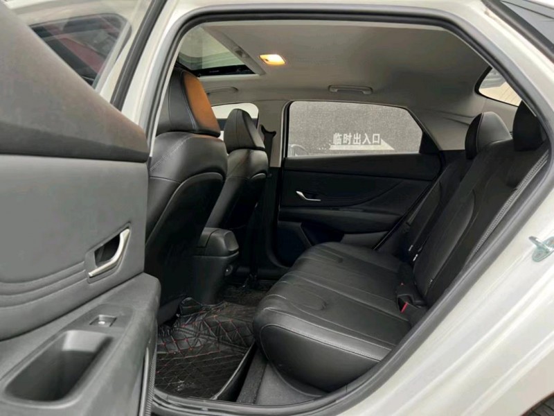 东莞20年现代伊兰特6