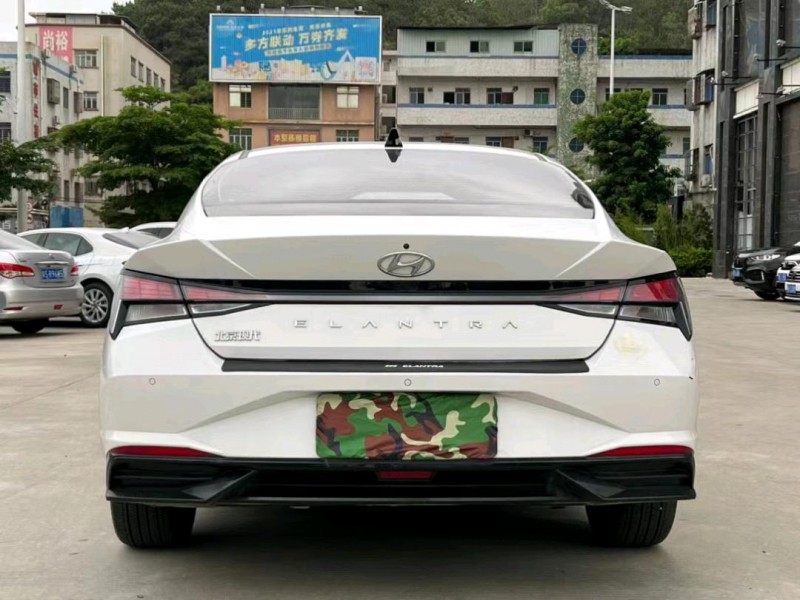 东莞20年现代伊兰特9