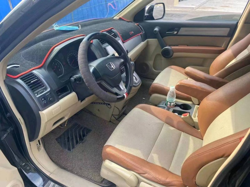 青岛10年本田CR-V5