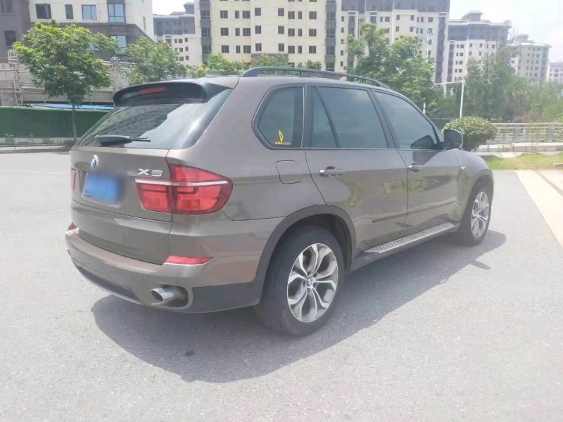 吉安13年寶馬X54