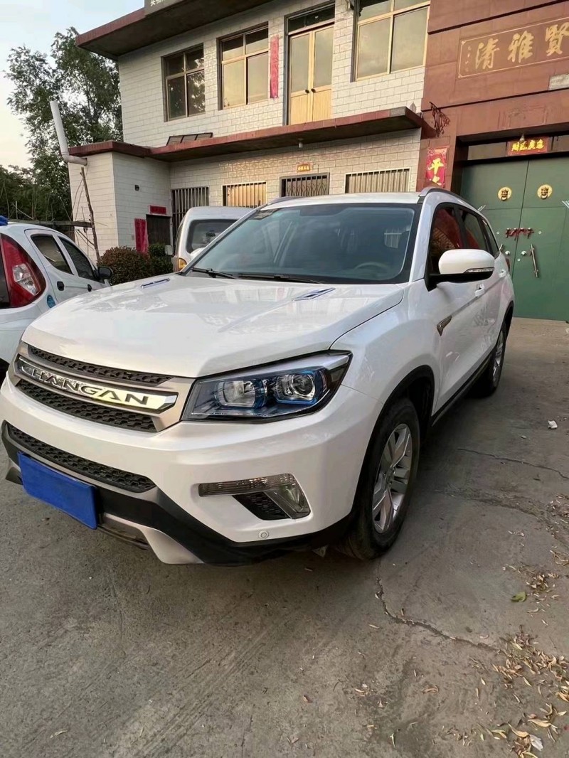 邯鄲17年長安汽車CS756