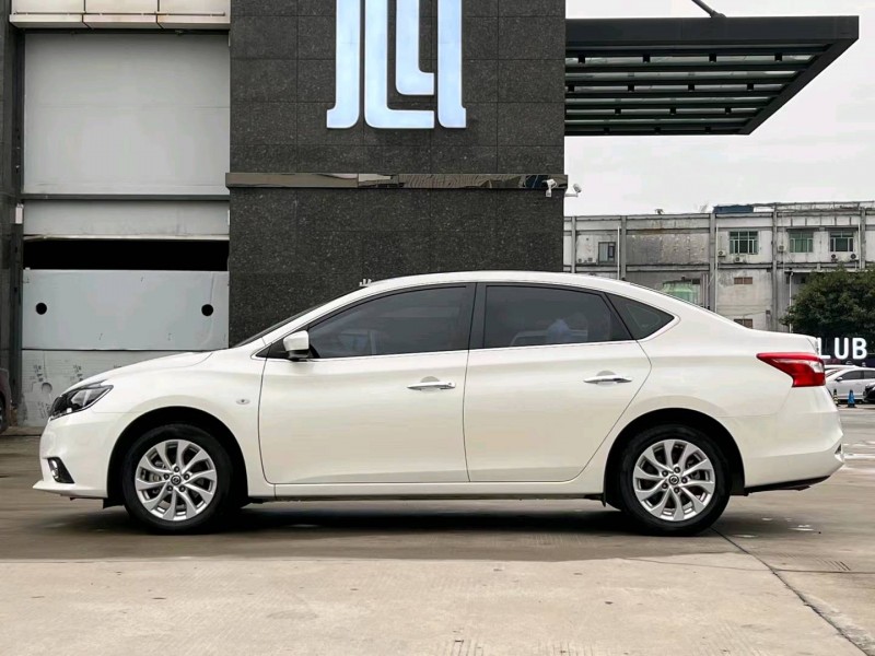 東莞21年日產軒逸5