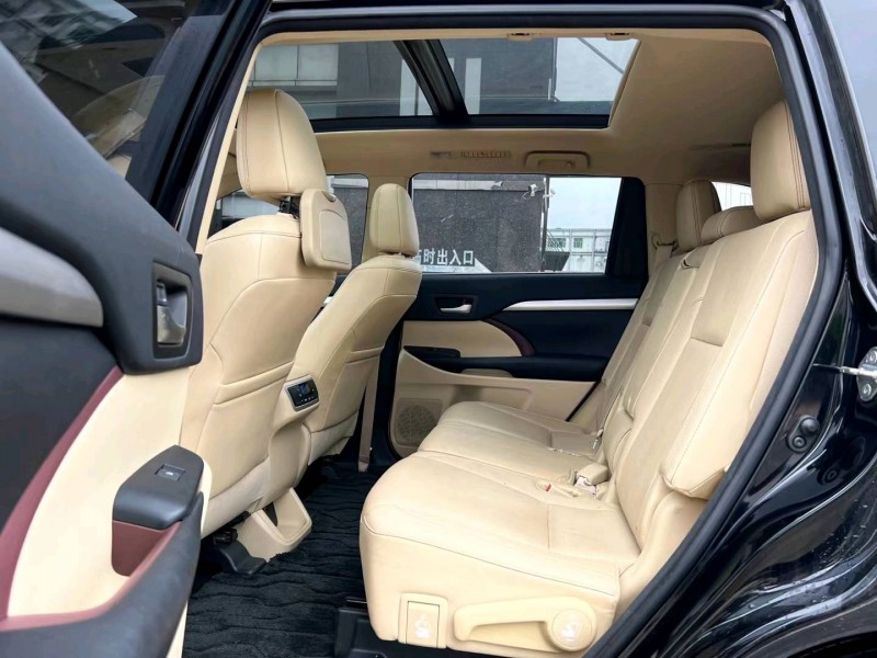 东莞16年丰田汉兰达6