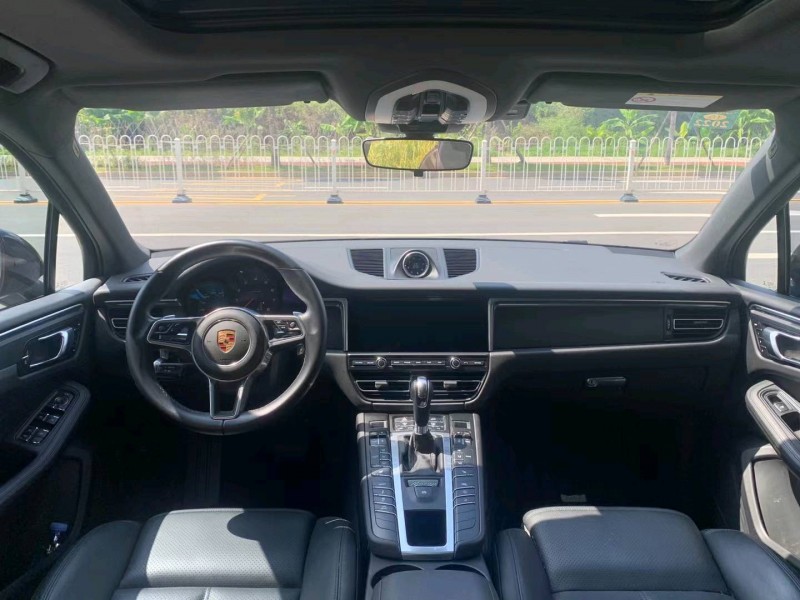 廣州20年保時捷Macan8