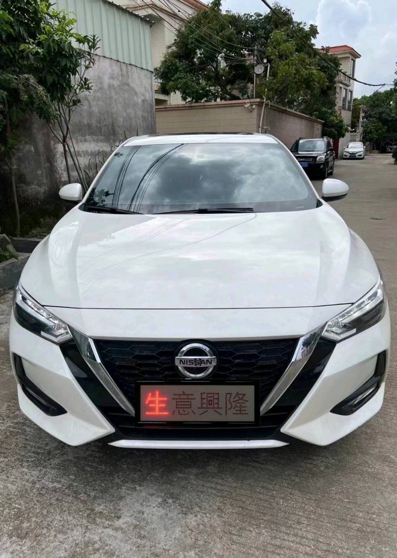 深圳22年日產軒逸1
