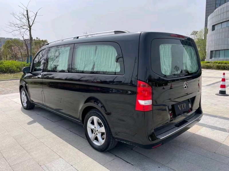 盐城20年奔驰威霆7