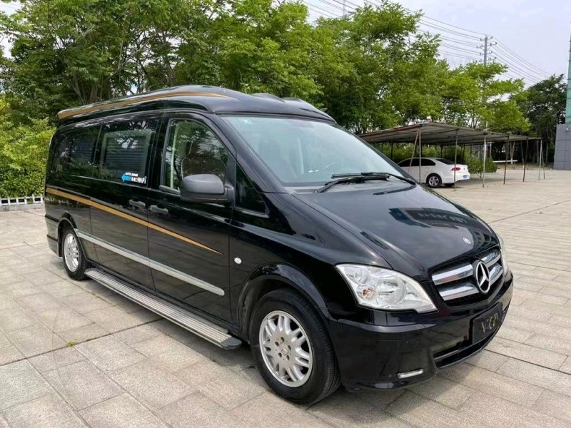 盐城15年奔驰威霆2