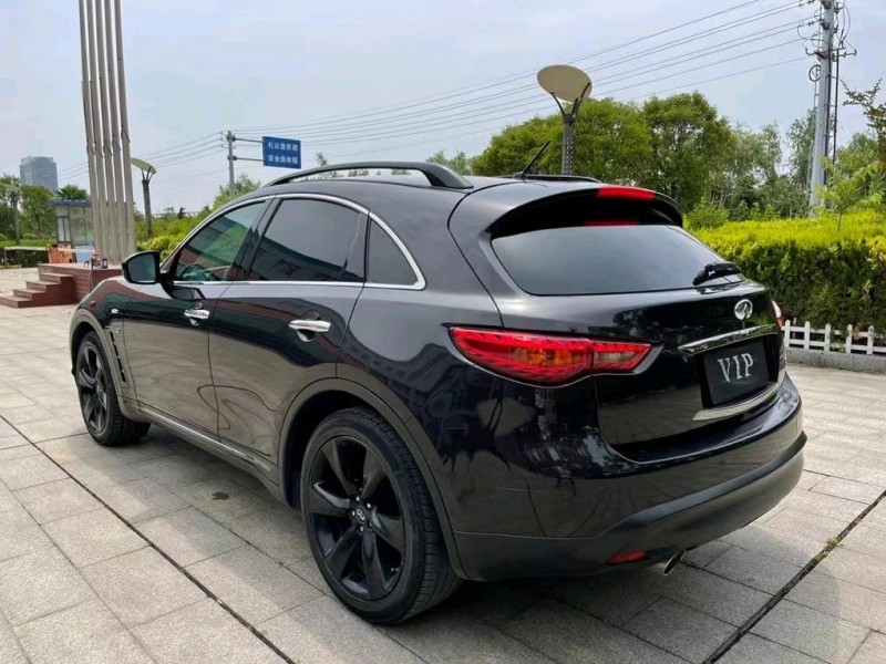 鹽城17年英菲尼迪QX701