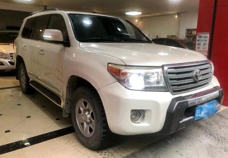 东莞15年丰田兰德酷路泽3