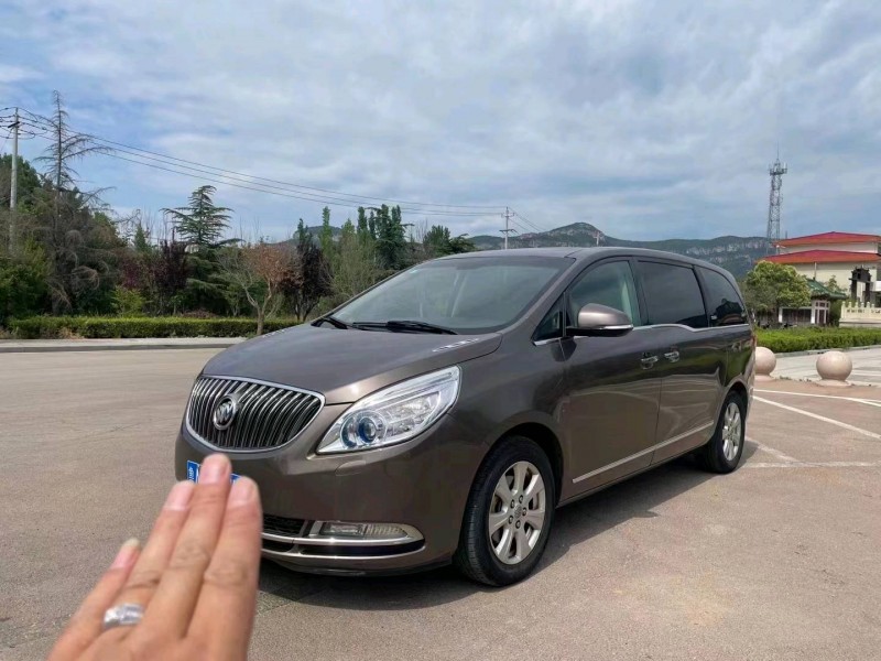 烟台17年别克GL82