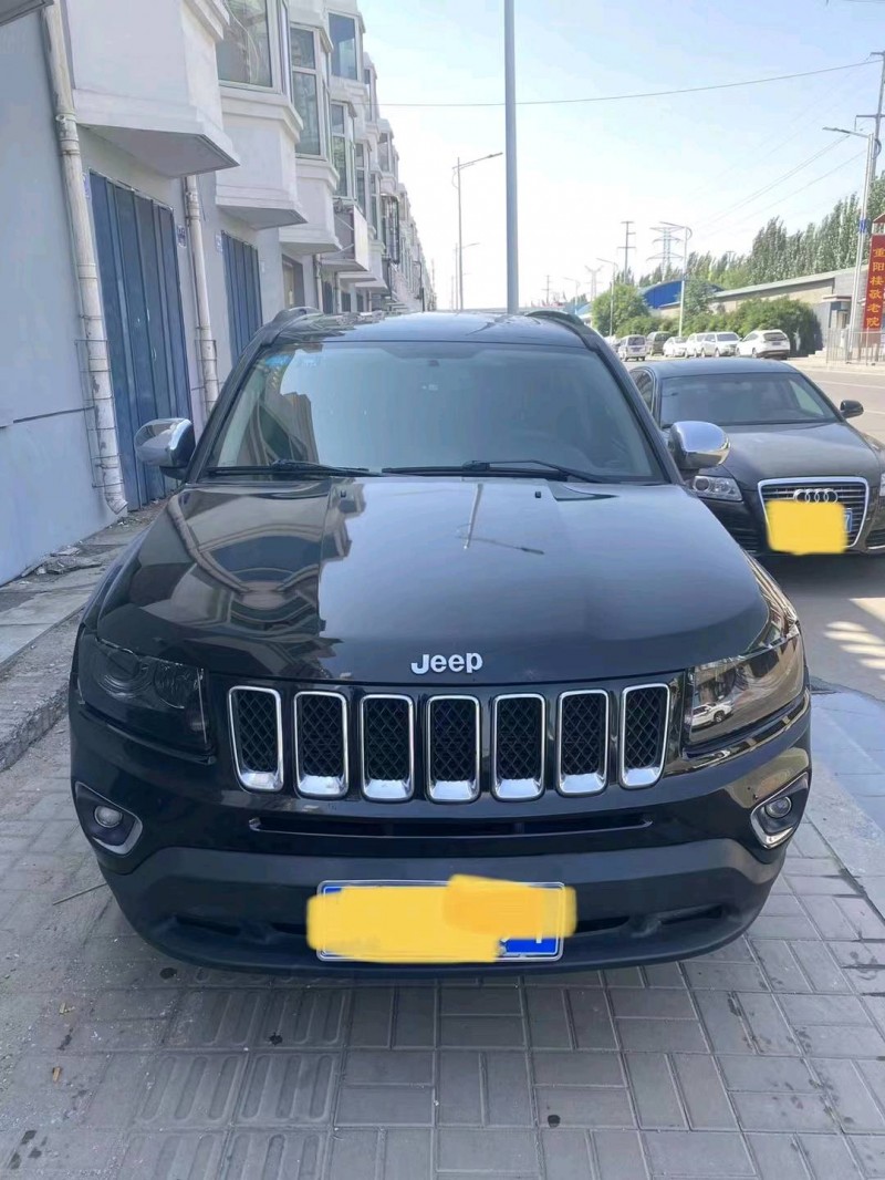 呂梁15年Jeep指南者1