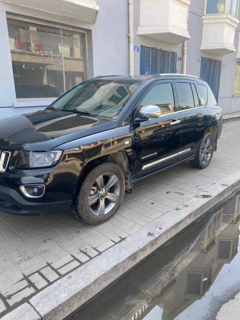 呂梁15年Jeep指南者3