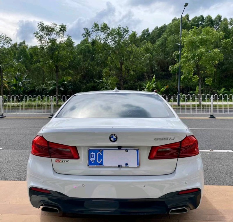 廣州19年寶馬5系8