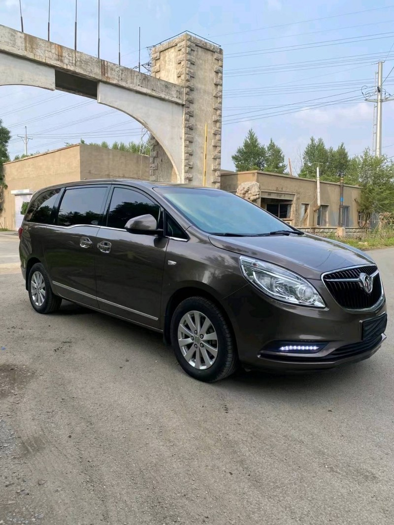 沈阳17年别克GL83