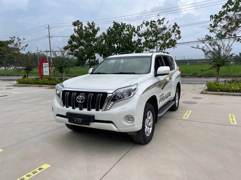 徐州17年丰田普拉多9