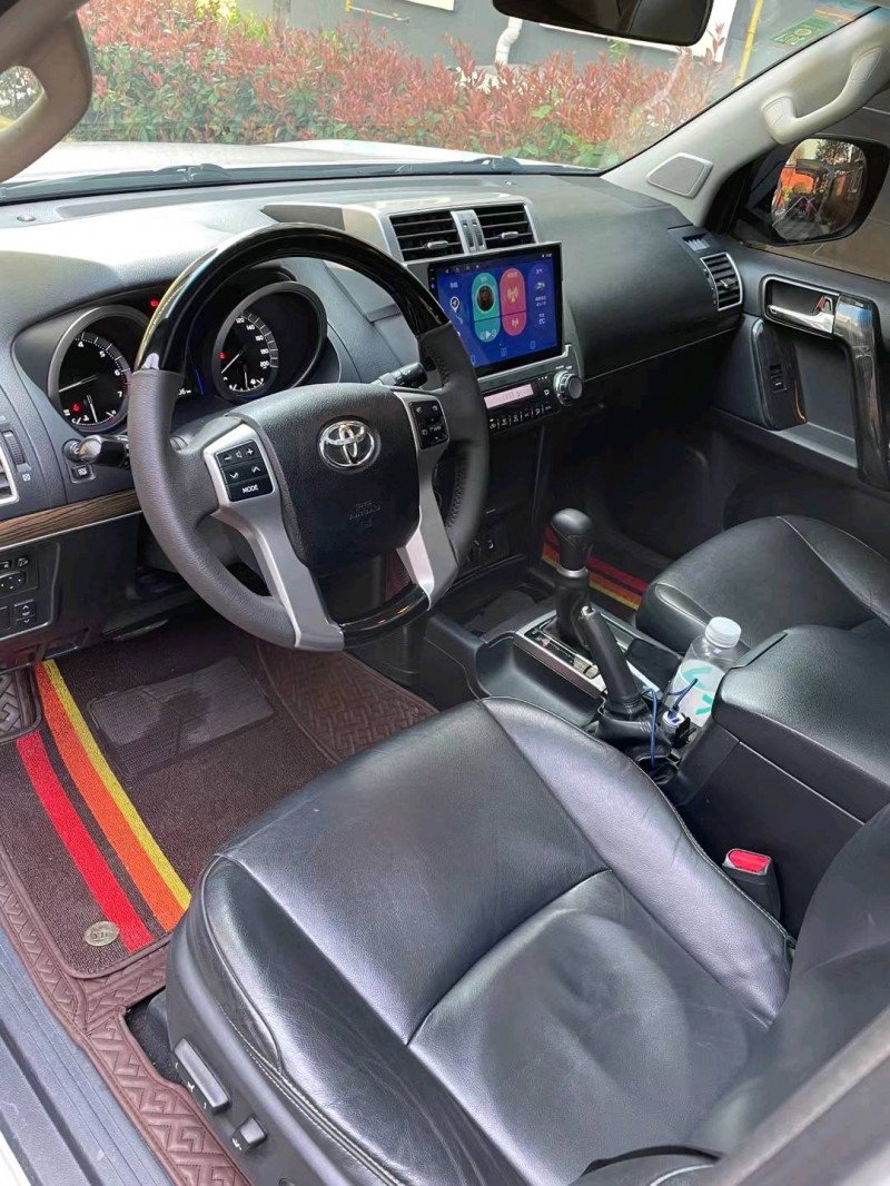 徐州17年丰田普拉多6