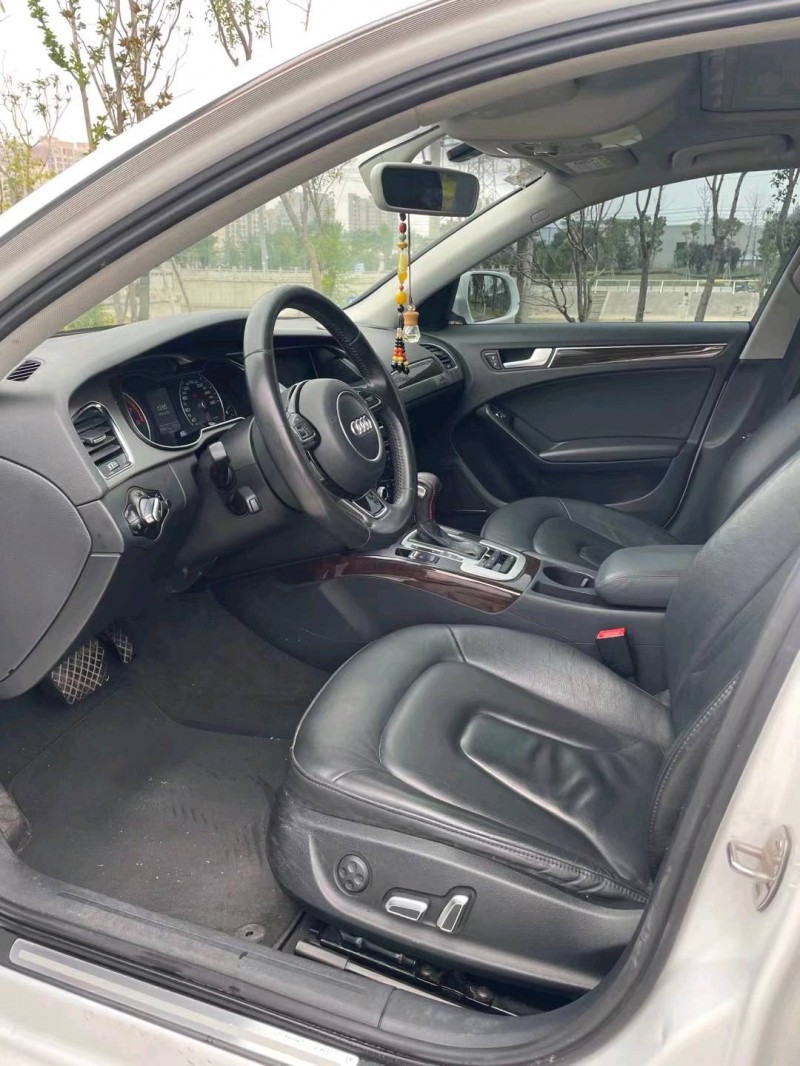 徐州14年奥迪A4L7