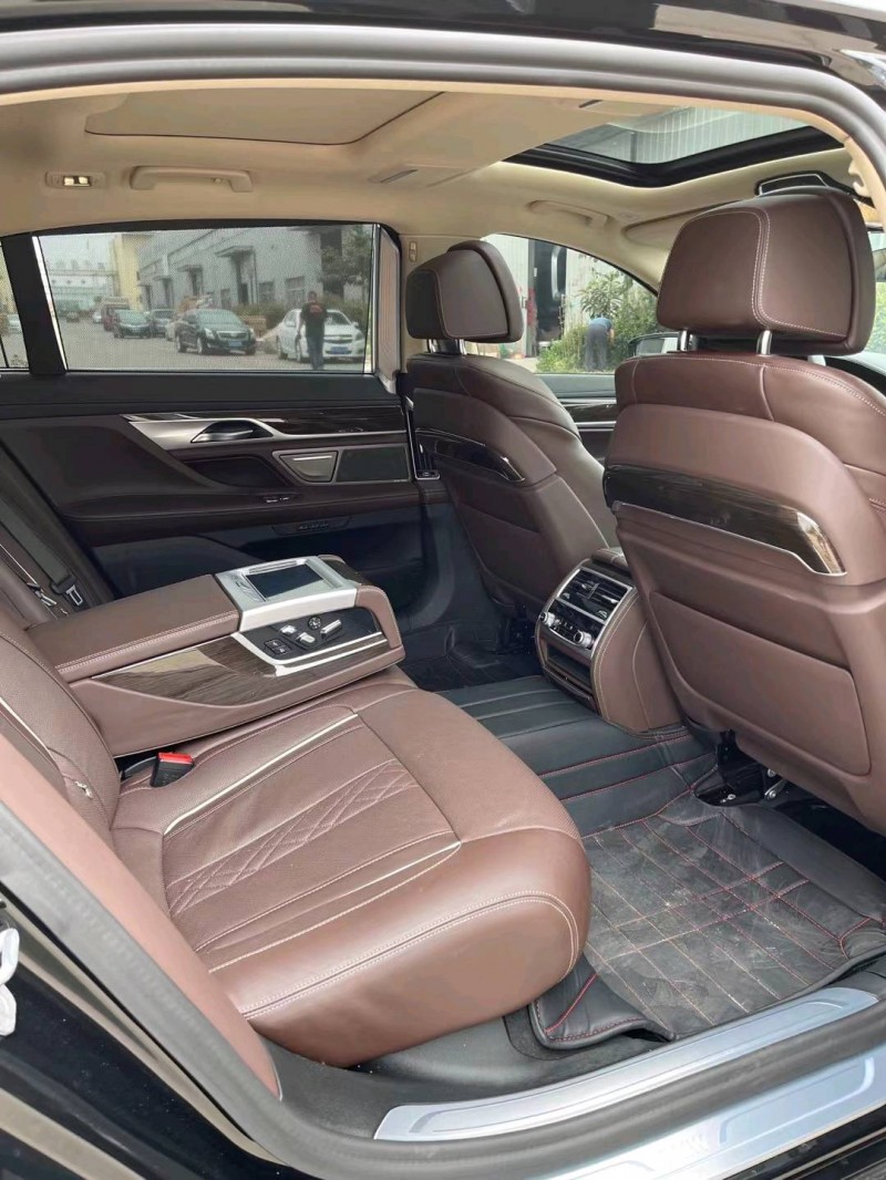 徐州21年宝马7系5