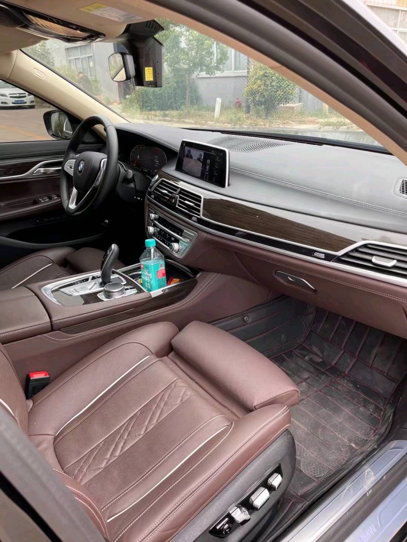 徐州21年宝马7系4
