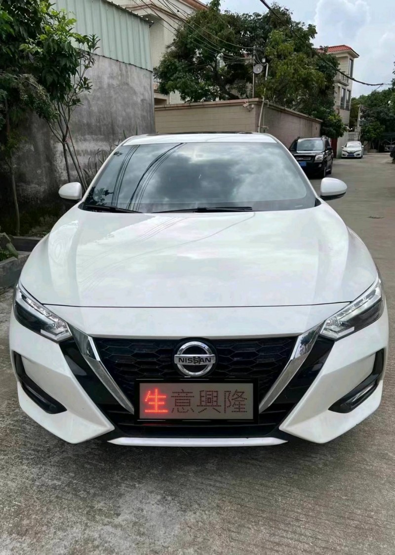 汕頭22年日產軒逸1