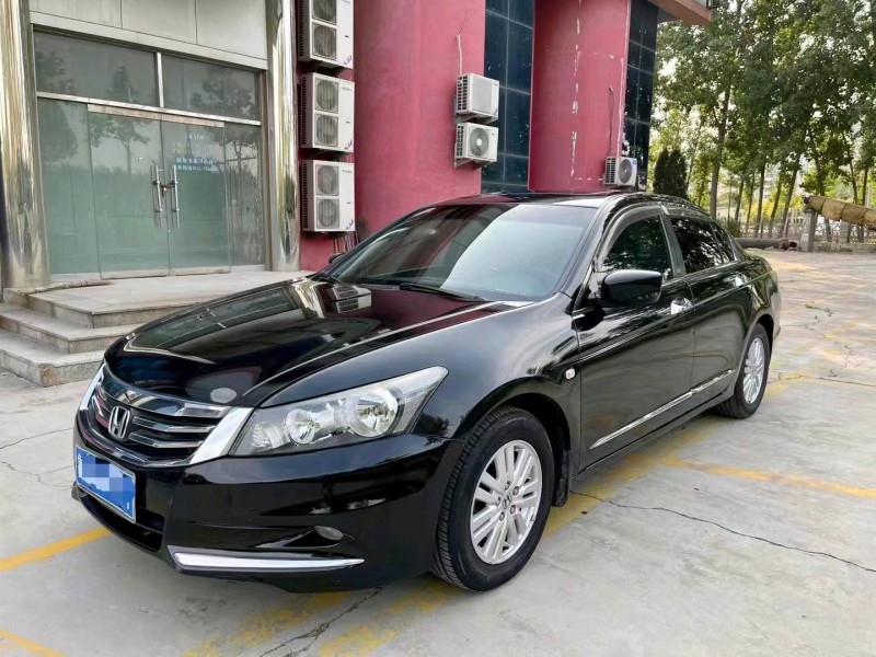 烟台13年本田雅阁6