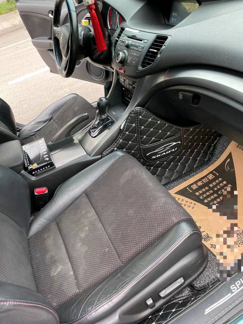 徐州13年本田思铂睿3