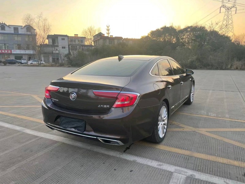 徐州16年别克君越2