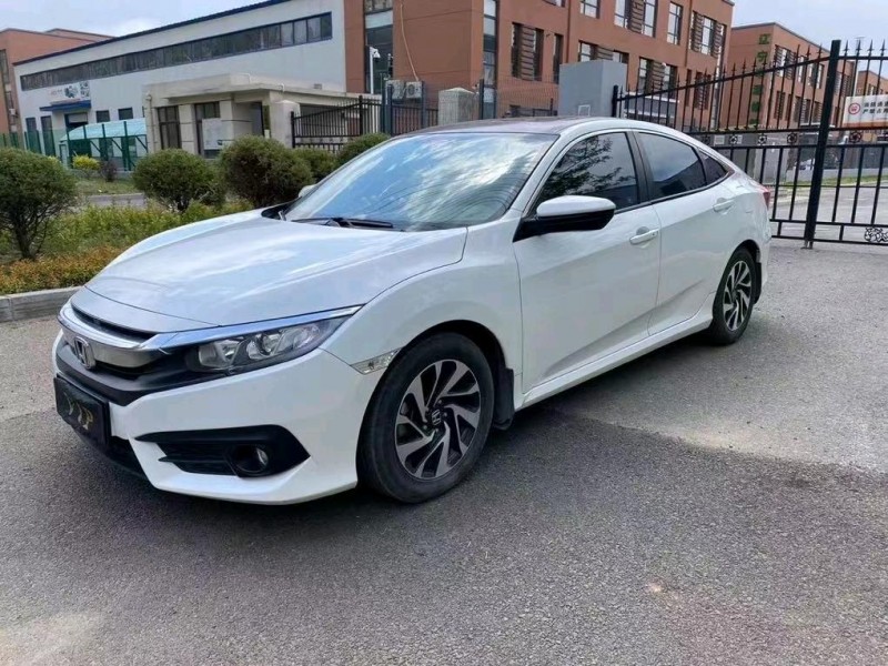 沈阳17年本田思域2