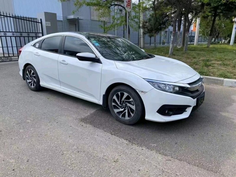 沈阳17年本田思域4