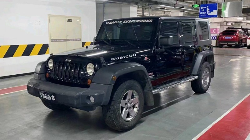 成都11年Jeep牧馬人5