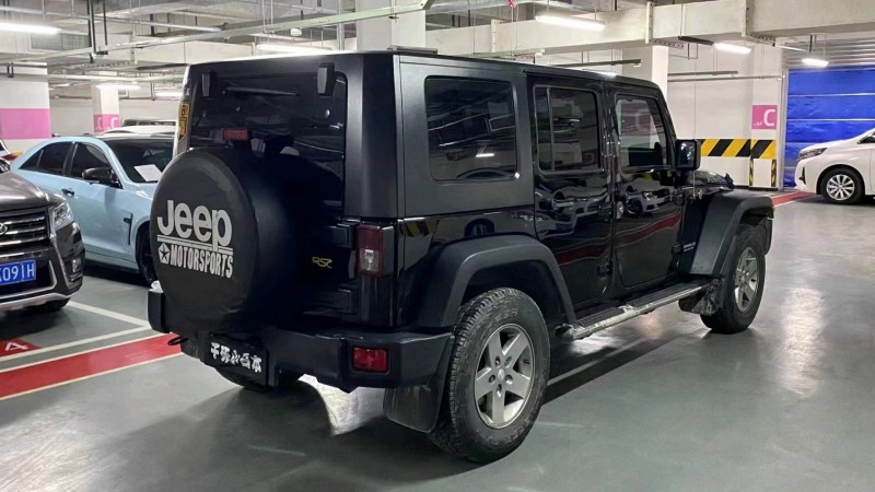 成都11年Jeep牧馬人6