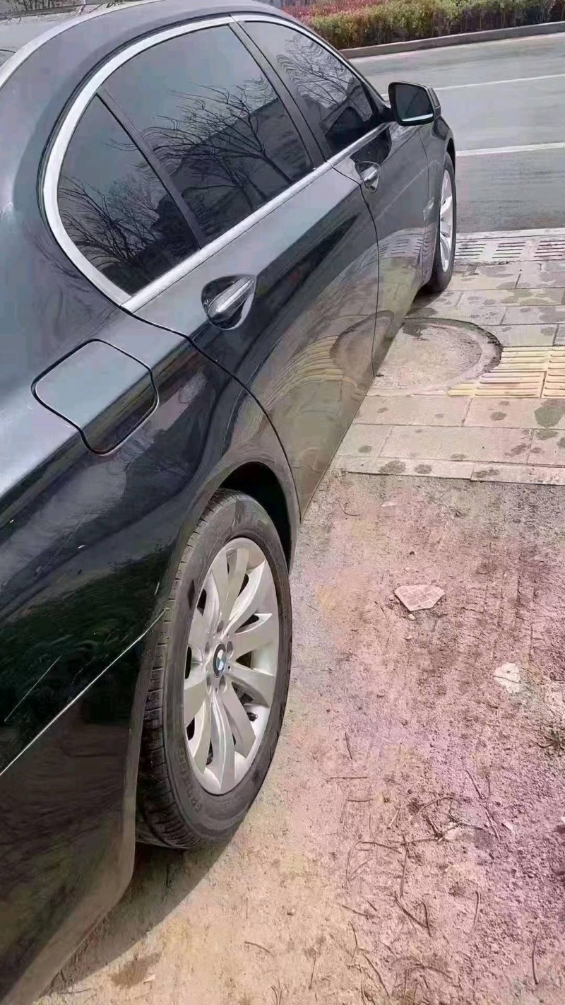 北京11年宝马7系7