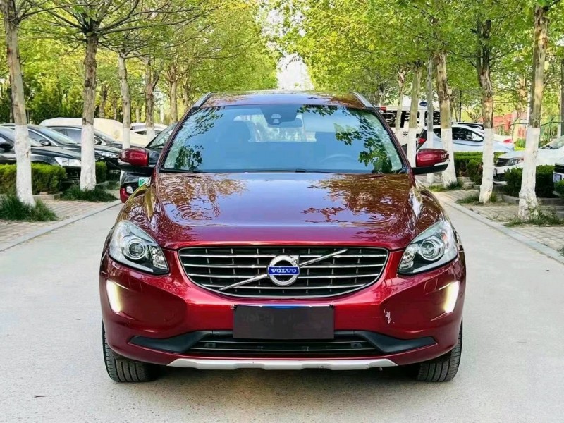 東營14年沃爾沃XC601