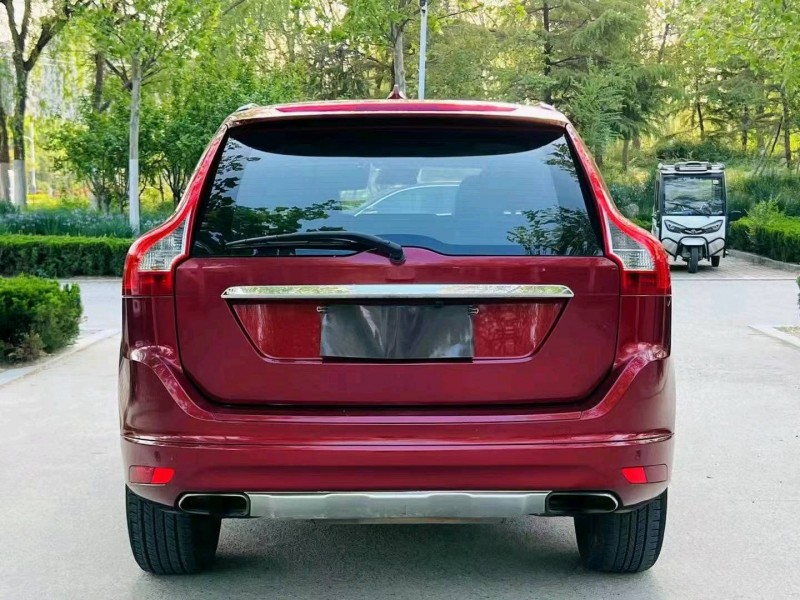 東營14年沃爾沃XC606