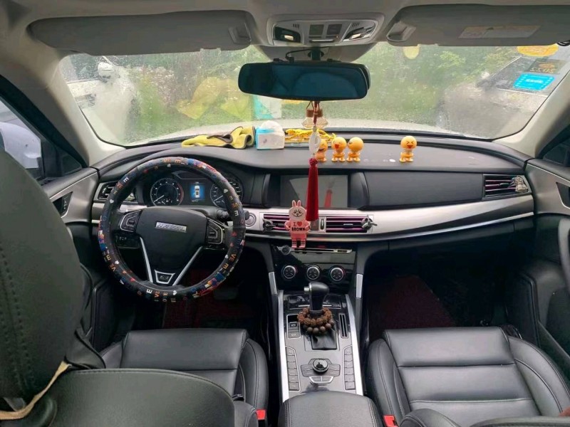 北京16年哈弗H75